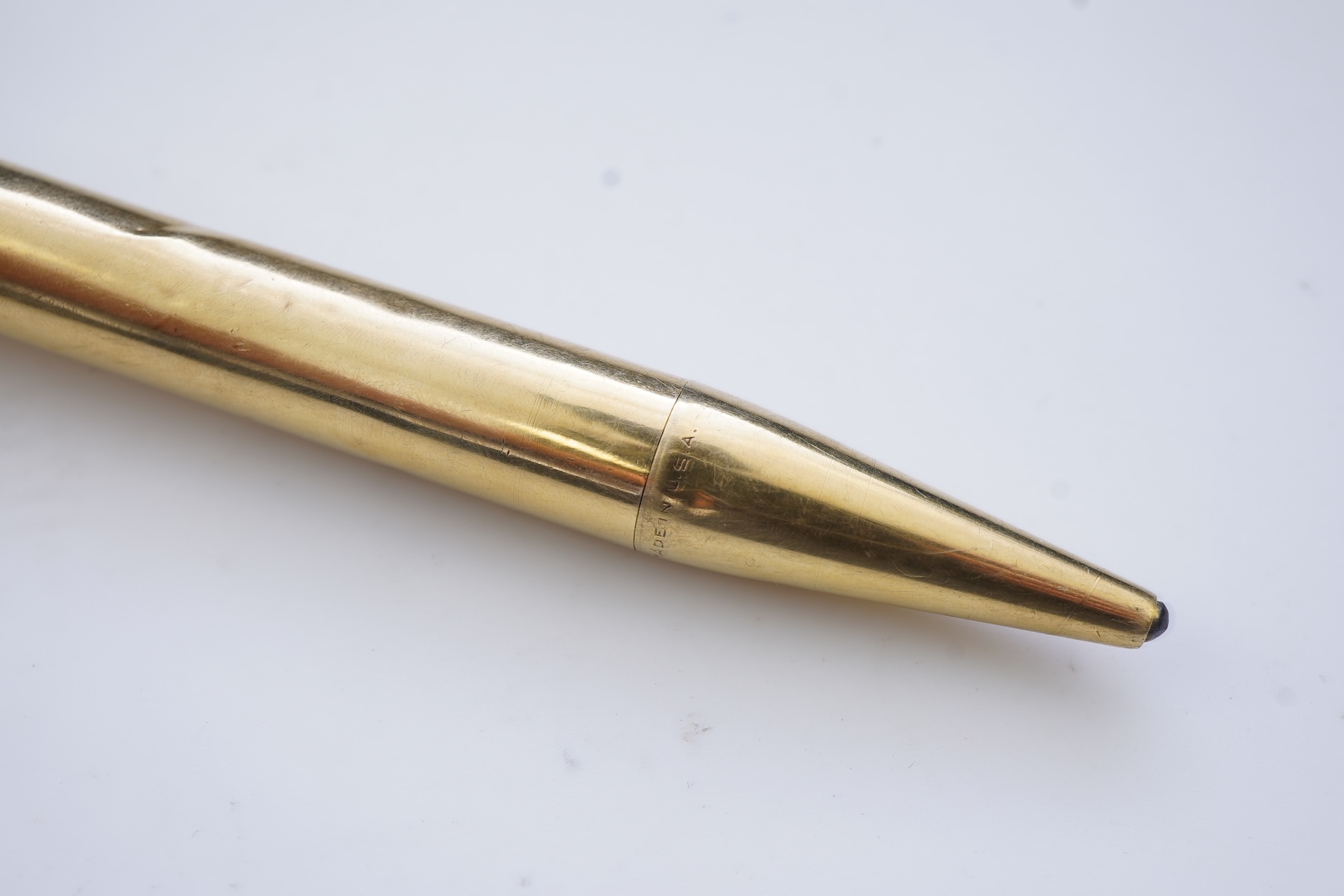 Cartier, a gold-cased propelling pencil/lighter, mid 20th century